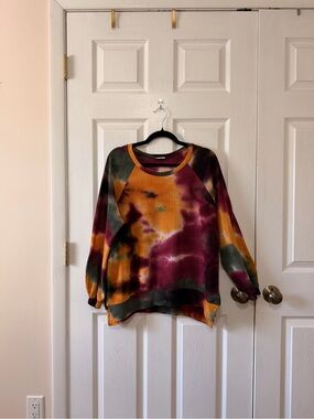 JODIFL Tie-Dye Long Sleeve Thermal Top in Mustard, Burgundy & Olive